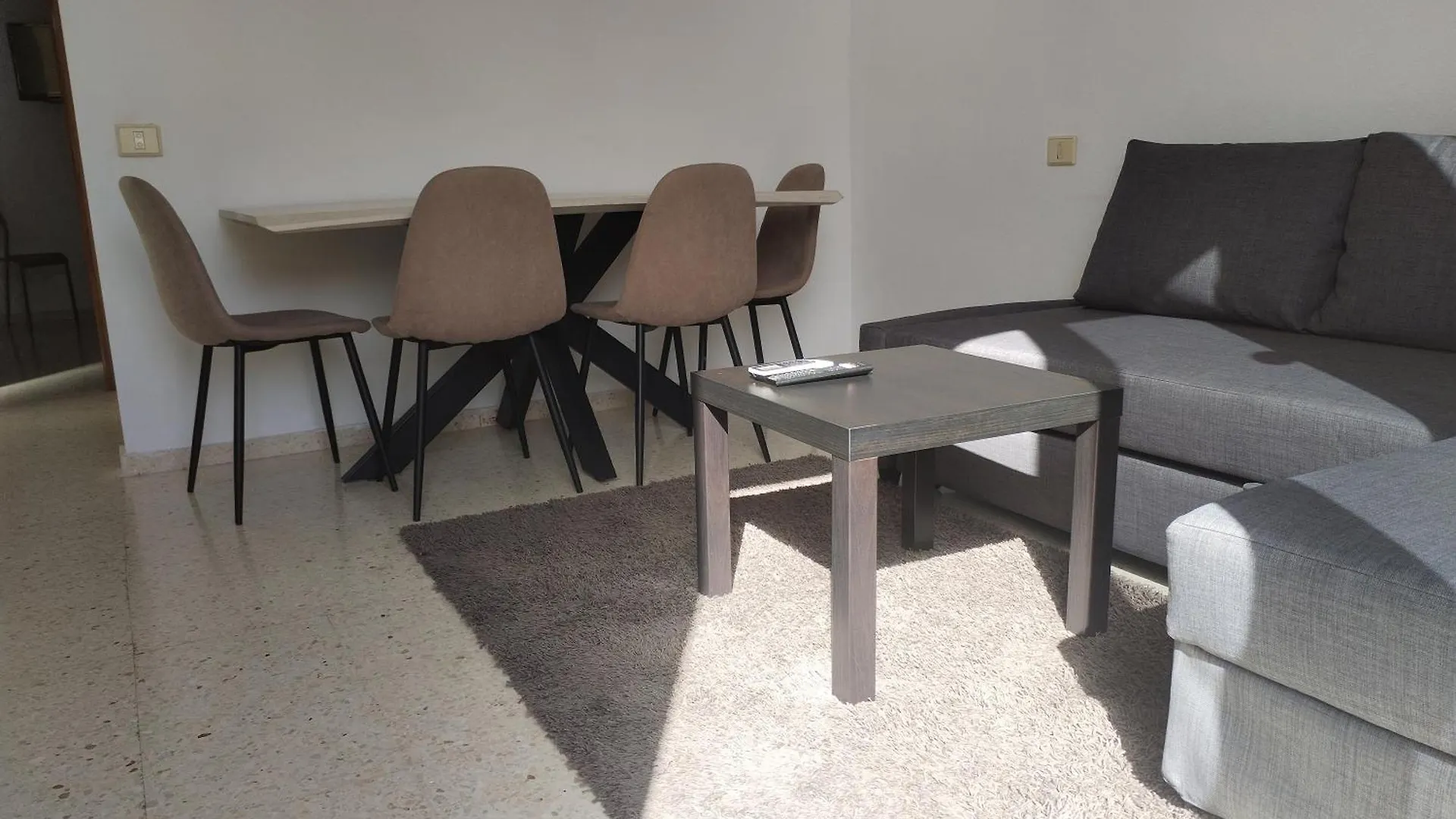 Apartamento Sol A Free Parking Air Conditioning Vecindario  Spain